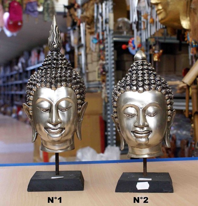 petite tête de Bouddha en bronze argenté