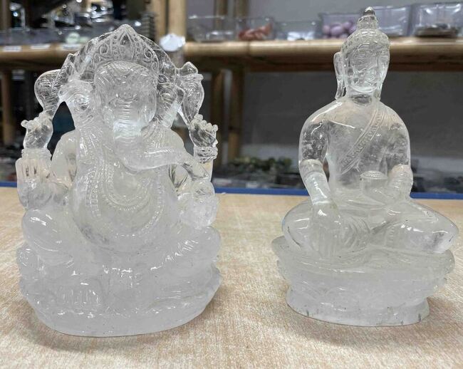 Statue de Ganesh ou Bouddha en cristal de roche
