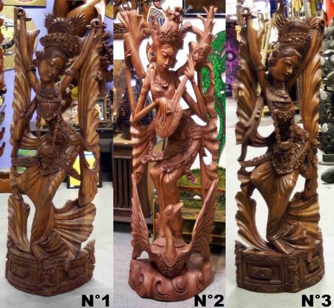 grande statue de sita en bois sculpté