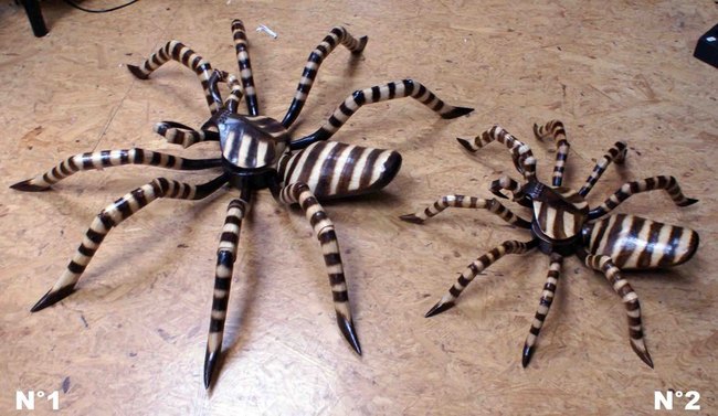 grande araignée tarentule en bois - decoration araignée
