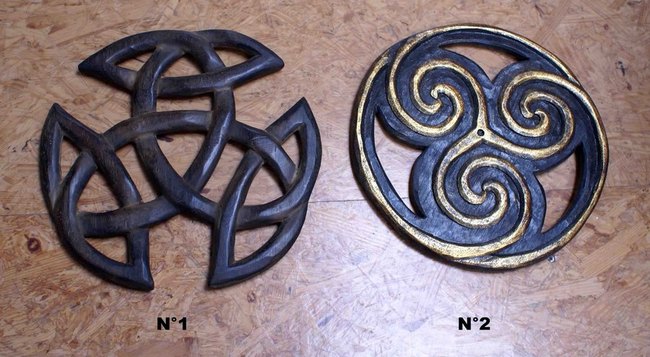 roue celte en bois