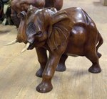 sculpture - statue - éléphant en bois noble