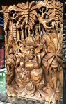 Grand cadre sculpté de Ganesh en bois