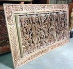grand cadre sculpté de l'histoire de sita et rama