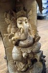Ganesh et déesse Dewi Sri sculpté en bois de crocodile