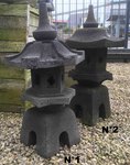 petite lampe ou lanterne japonaise en pierre de lave naturelle