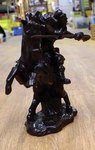 statuette ou figurine de sage chinois sur un cheval