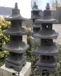 lampe Japonaise pagode en pierre de lave naturelle