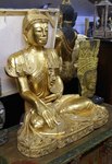 statue de Bouddha assis en bois et or fin