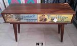 table mi-haute en bois décoré