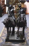 grande statue de cavalier et cheval en bronze