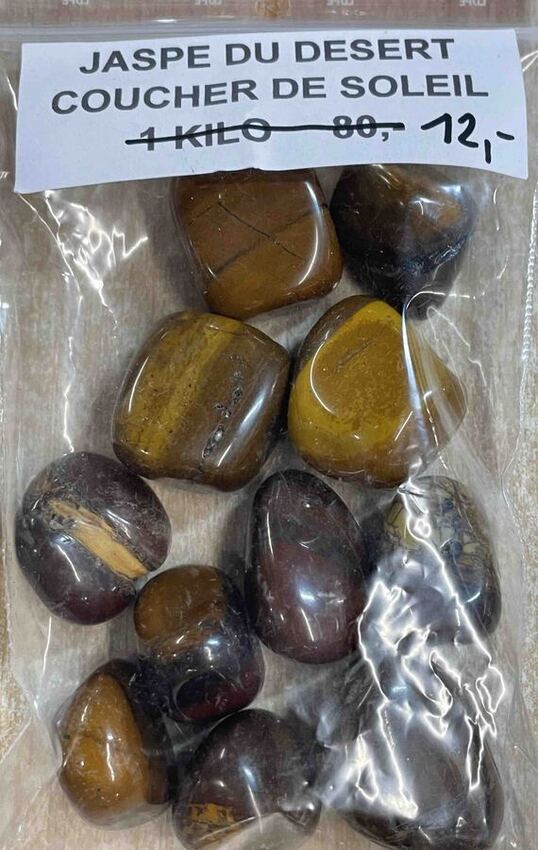 Jaspe du d&eacute;sert en pierre roul&eacute;e au poids