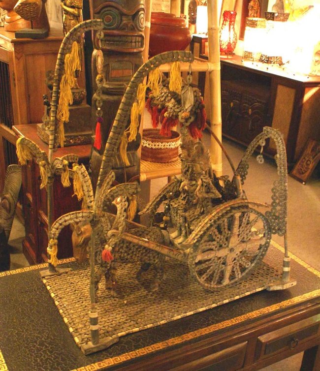 autel en pièce de monnaie de bali