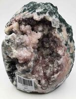Géode d'améthyste rose - A retrouver dans la catégorie : Les Géodes