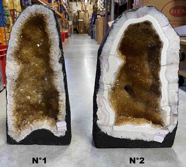 Grande g&eacute;ode de citrine brut du Br&eacute;sil