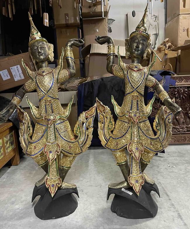 Couple de danseuse Tha&iuml;landaise en bois dor&eacute;e