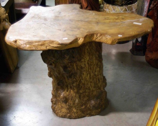 grande table basse en bois