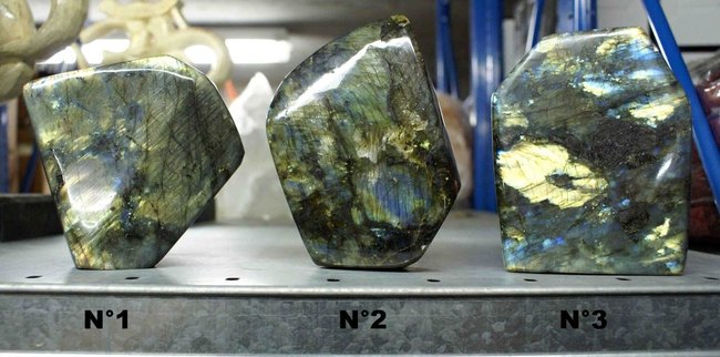 Pierres et min&eacute;raux du monde - labradorite