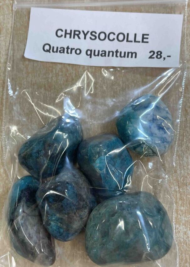 Chrysocolle quattro quantum en pierre roulée au poids
