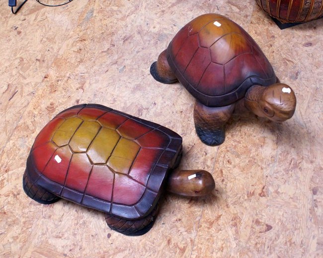 tortue en bois de fabrication artisanale en indonesie