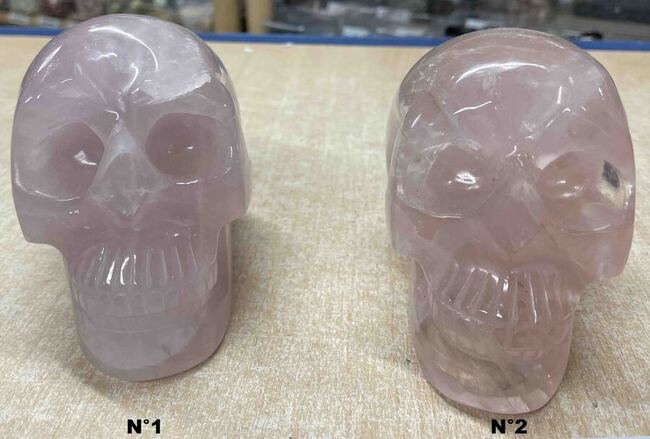 Gros crane en quartz rose naturel du Br&eacute;sil