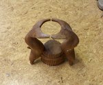 DAUPHIN en bois facon porte bouteille de fabriction artisanale cree par un artisan indonesien