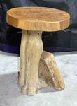 Tabouret en bois de teck et le pied en racine de teck