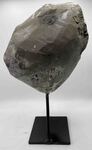 Géode d'améthyste brut sur socle métal du Brésil