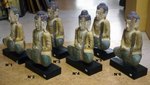 petite statue de Bouddha assis en bois ancien