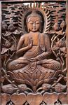 Grand cadre en bois sculpté d'un Bouddha