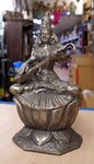 grande statue en bronze argent&eacute; avec mandoline