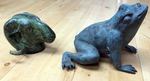 Grande statue d'une tête de bélier ou de grenouille en bronze