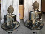 Grande statue de Bouddha assis en bois doré et mosaïque de verre