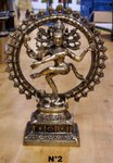 grande roue sculpt&eacute;e de shiva nataraja en bronze color&eacute;