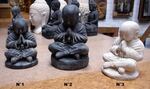 Petites statues de Bouddha assis en pierre de lave int&eacute;rieur ou ext&eacute;rieur