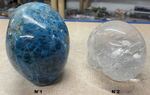 Gros crâne en Apatite ou en Cristal de roche naturel