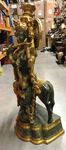 Grande statue de Krishna joueuse de fl&ucirc;te avec sa vache en bronze