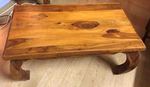 Grande table basse de style opium en bois d'acacia