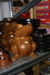 statue de grenouille en terre cuite
